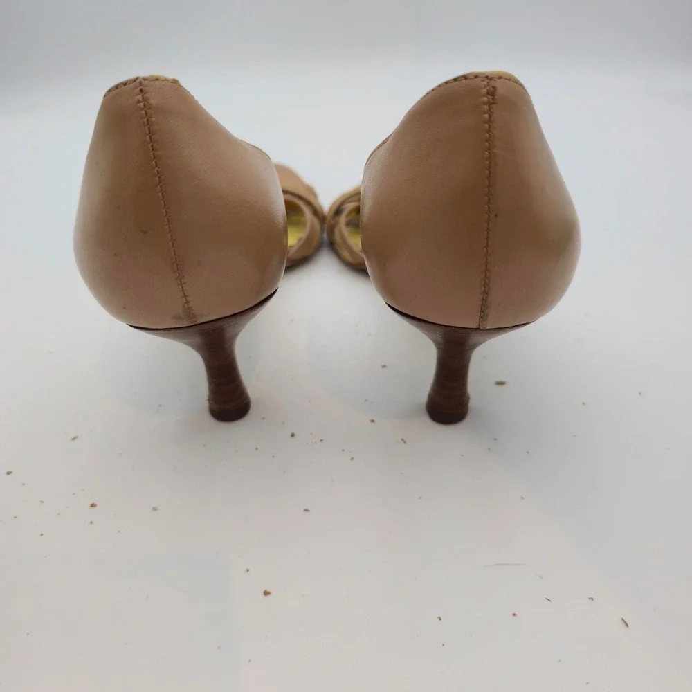 Michelle D Women Size 8 wooden Heels Sandals Strappy Tan yellow Leather peep toe - Picture 15 of 16